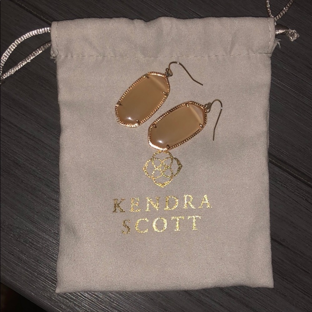 Dani rose gold Kendra Scott
